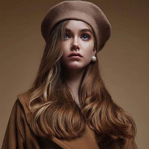 عکس دختر مو طلایی و چشم آبی