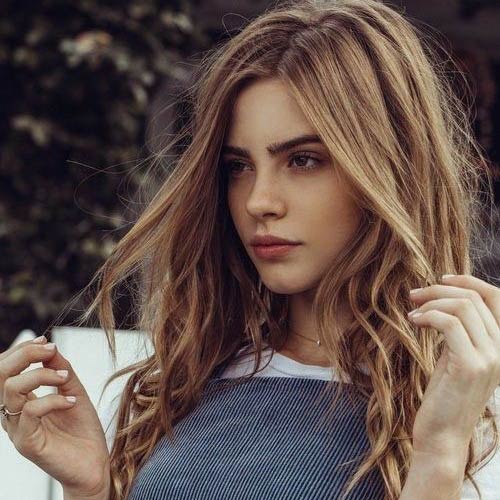 عکس دختر مو طلایی و چشم آبی