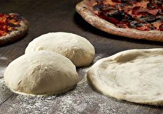 طرز تهیه خمیر پیتزا برای 6 نفر به دو روش