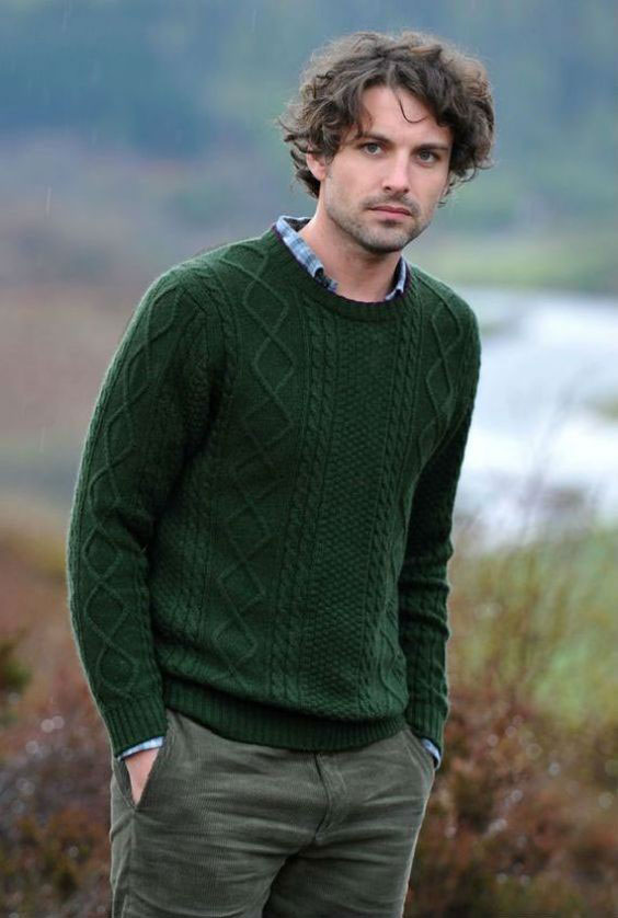 مدل لباس مردانه پاییزه بافت سبز 
