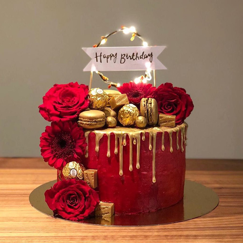 کیک تولد شیک دخترانه قرمز طلایی