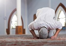 آشنایی با اهمیت نماز در آیات و روایات