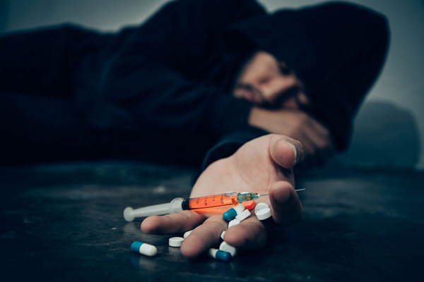 مفهوم بیماری اعتیاد - مصرف مواد مخدر