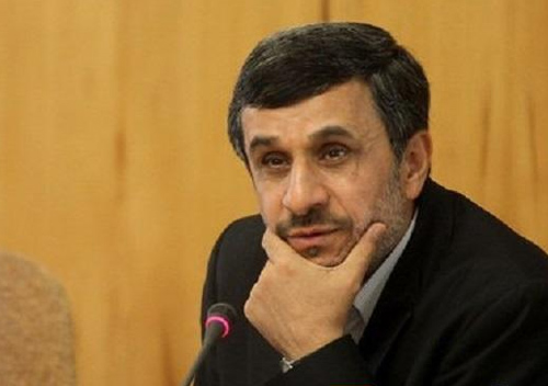 واکنش جالب احمدی نژاد به مرگ مارادونا!