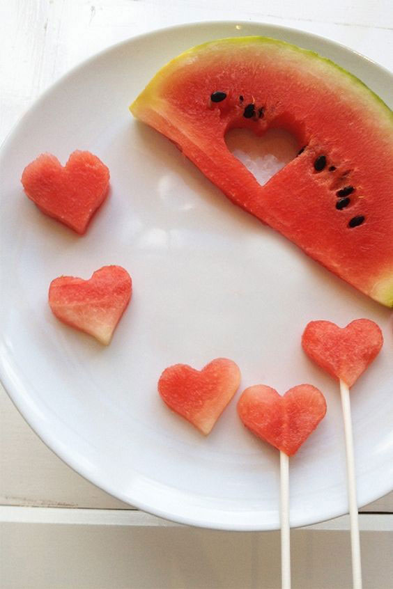 تزیین هندوانه شب یلدا ساده