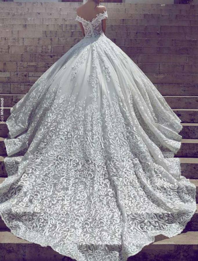 لباس عروس های خیره کننده